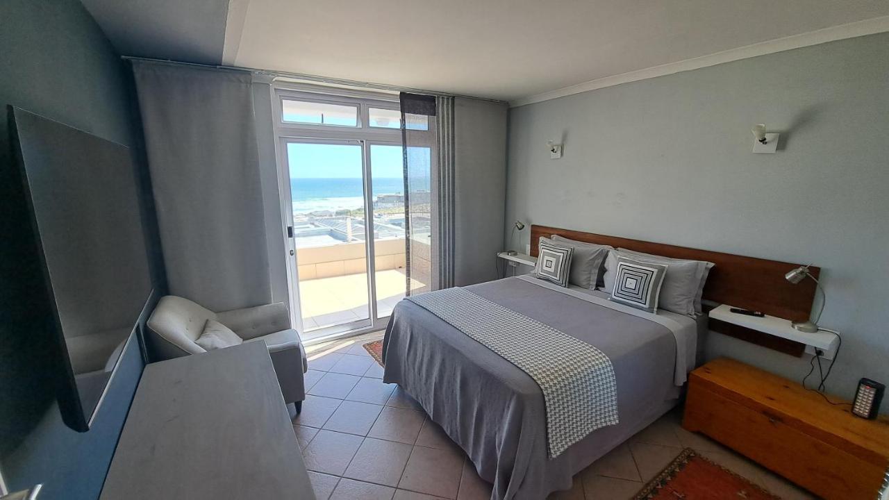 2Whitewaters Bloubergstrand Homestay Esterno foto
